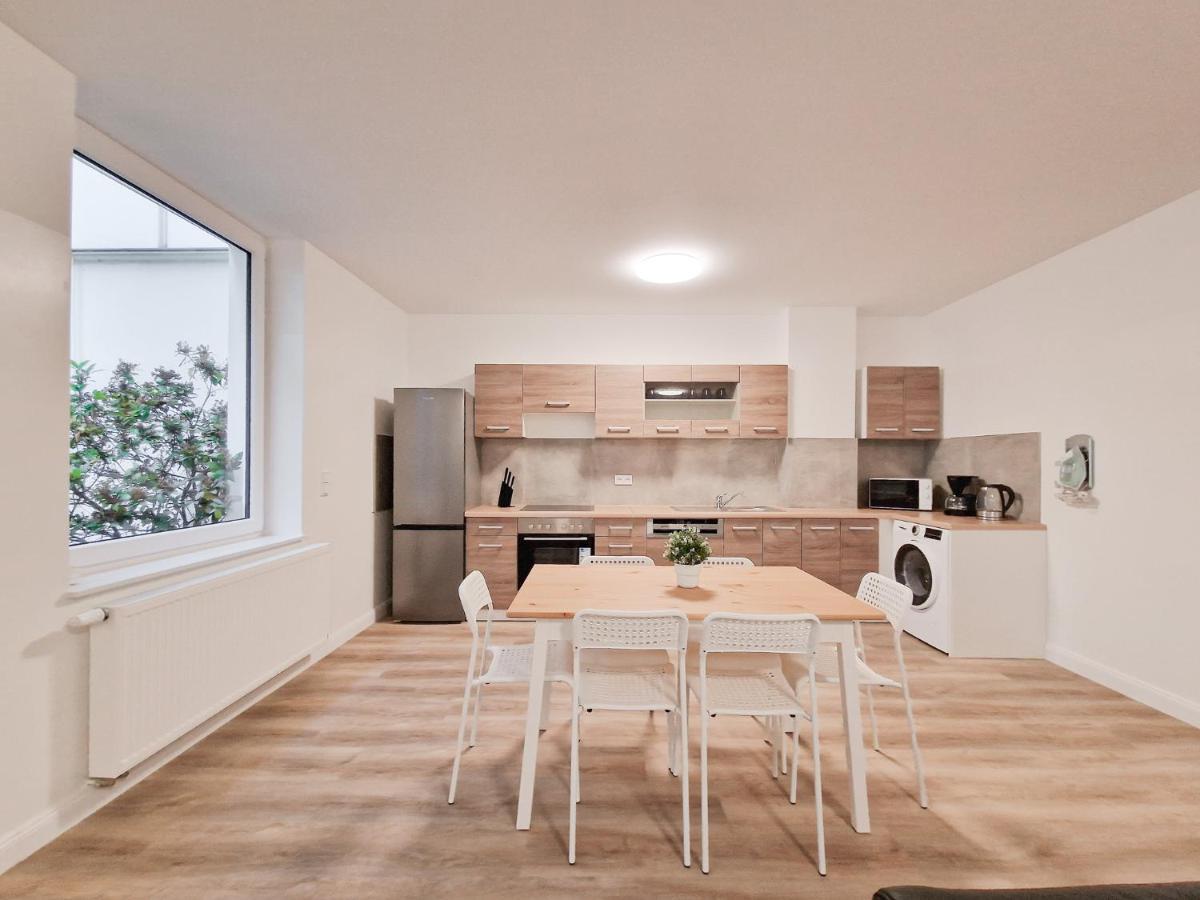 Raj Living - City Apartment With 3 Rooms - 15 Min Messe Dus & 10 Min Old Town Dus Düsseldorf Zewnętrze zdjęcie