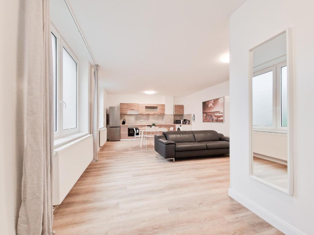 Raj Living - City Apartment With 3 Rooms - 15 Min Messe Dus & 10 Min Old Town Dus Düsseldorf Zewnętrze zdjęcie
